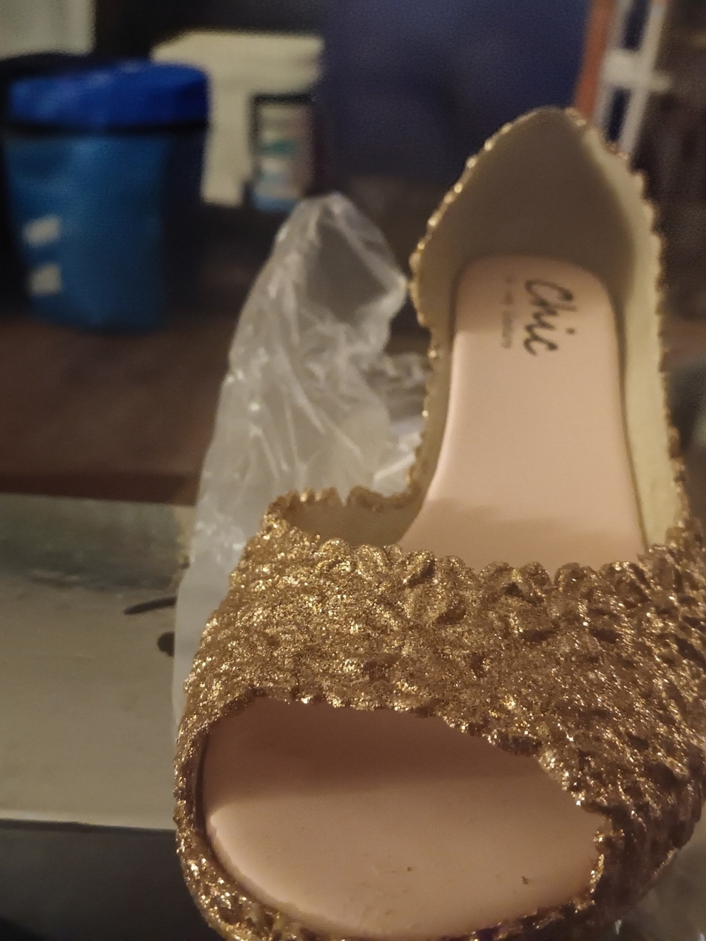 chic Women's Gold Glitter Peep-Toe Heel